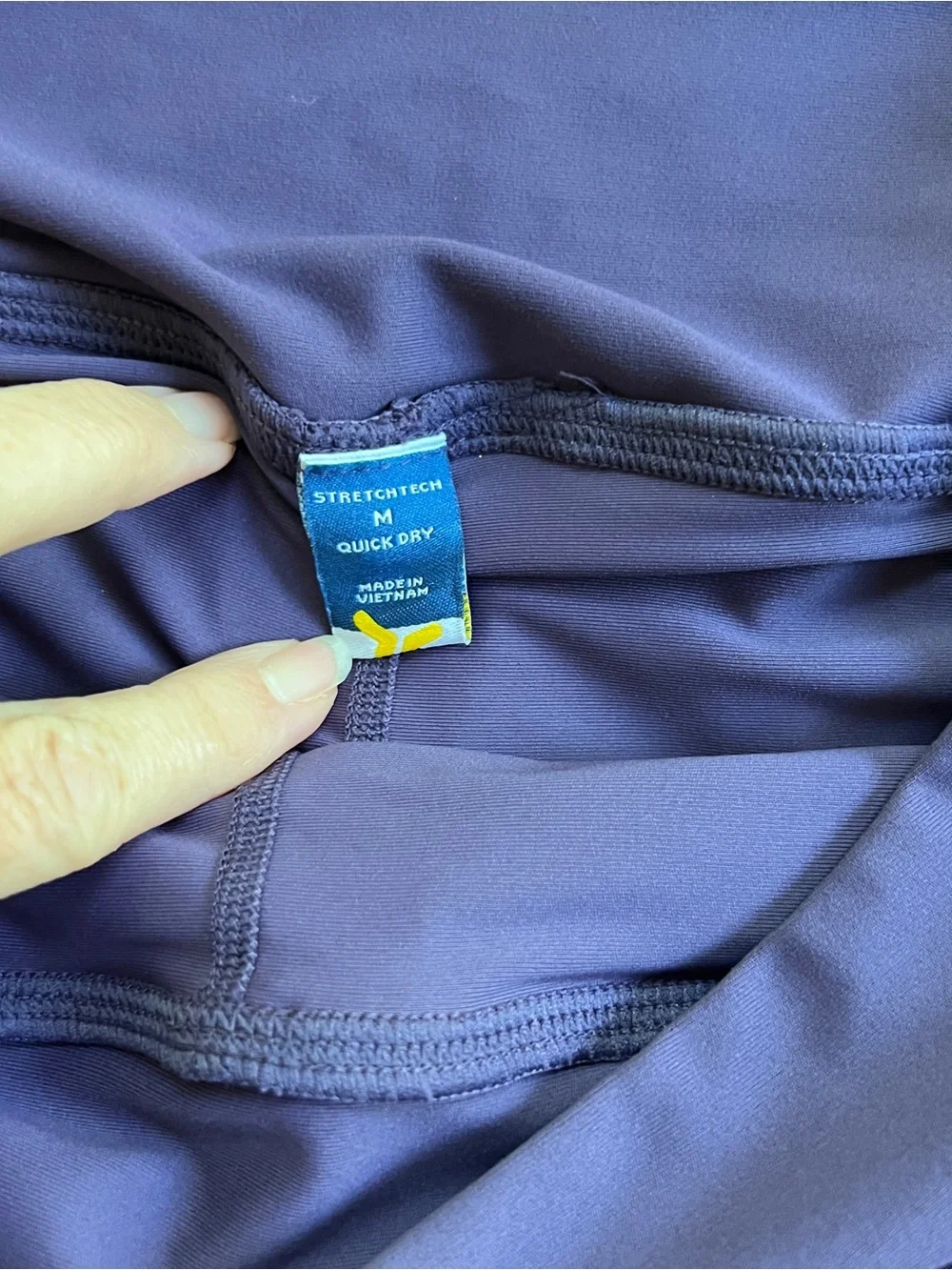 Old Navy Women’s Purple Athletic Skort Shorts - Picture 2 of 3